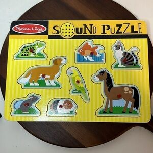 Melissa & Doug Animal Sound Puzzle – Light-Up / Sound Matching Board